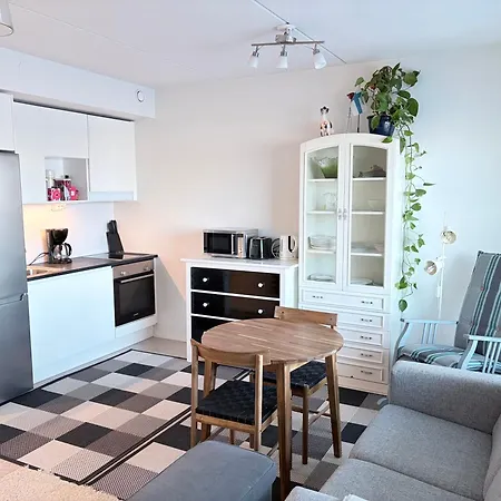 Scandinavian Balcony Studio Tikkurila Easy Airport Access Lägenhet Vanda