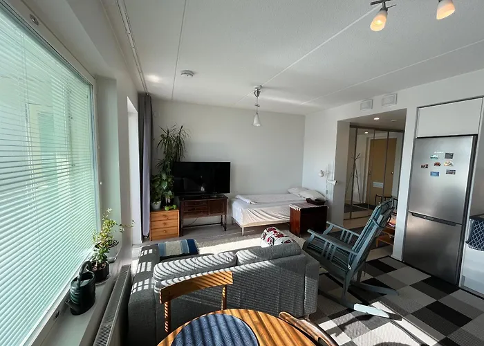 Scandinavian Balcony Studio Tikkurila Easy Airport Access Lejlighed *