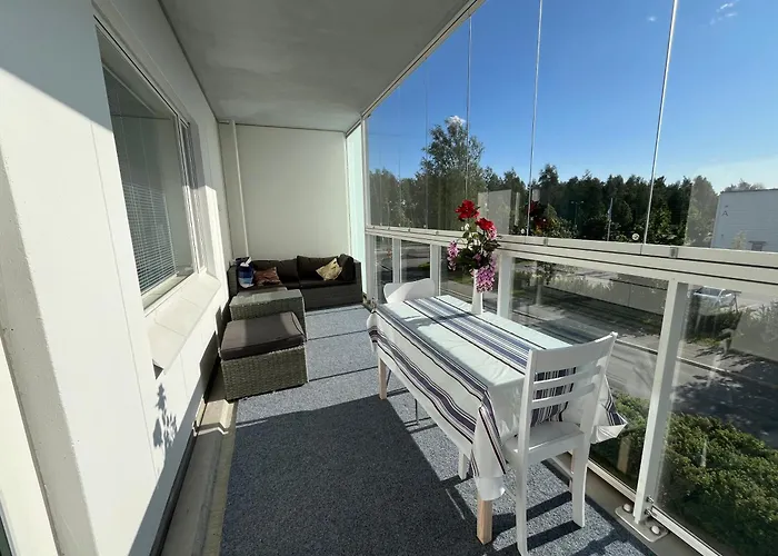 Scandinavian Balcony Studio Tikkurila Easy Airport Access Lejlighed *
